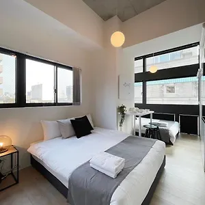 Bhotel Nekoyard - Contemporary Loft Near Peace Park アパート